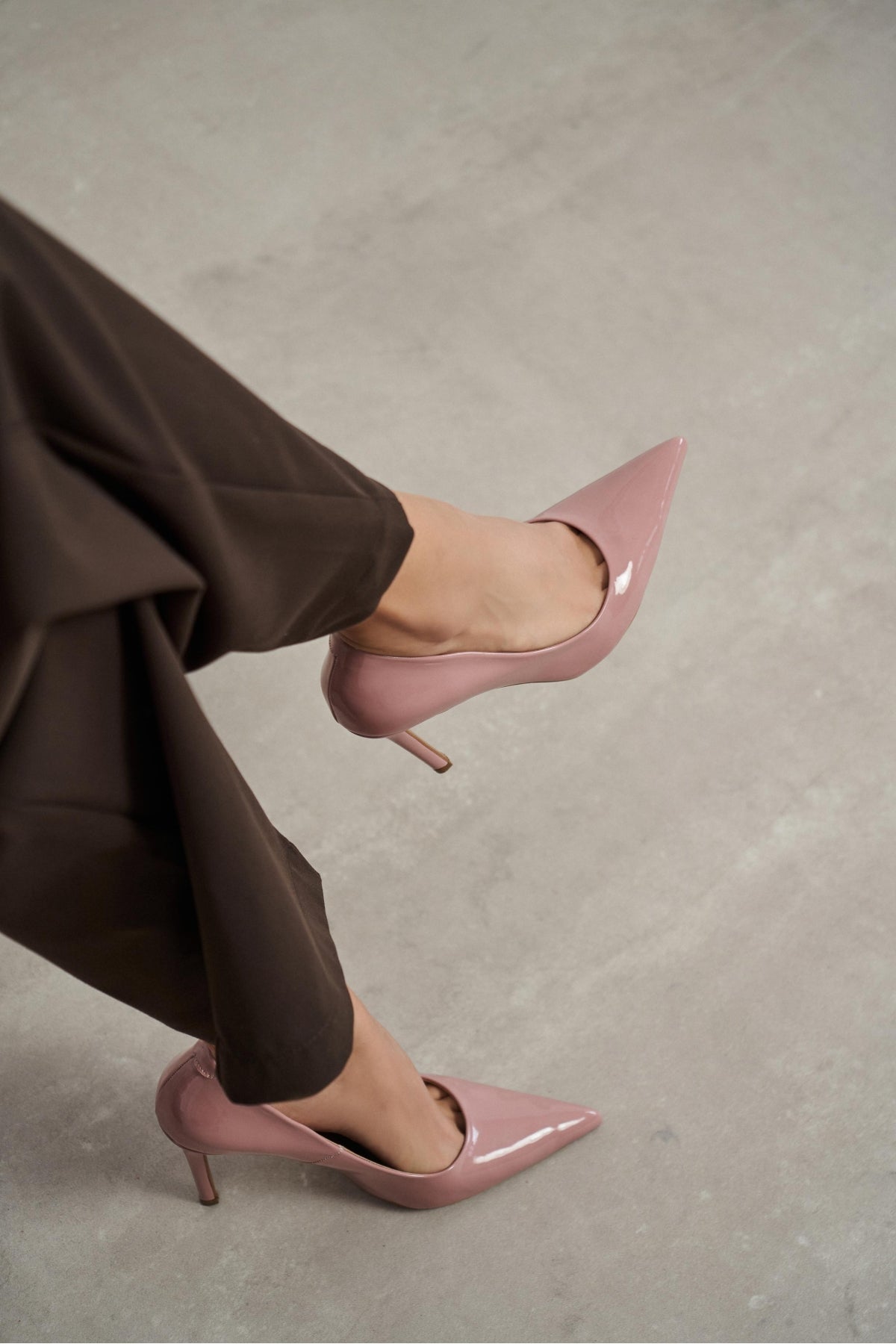 Lunara Gül Kurusu Rugan Sivri Burun Kadın Stiletto