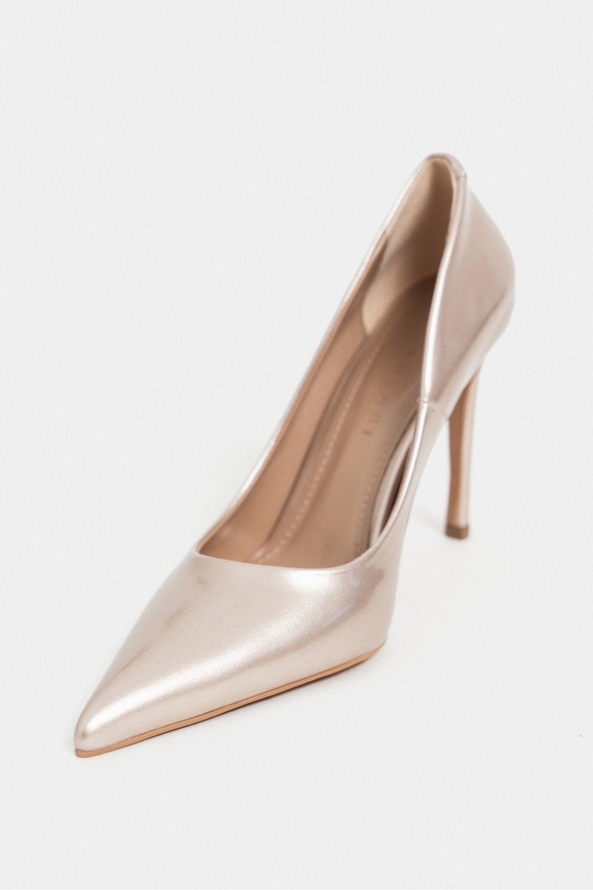 Lunara Altın Rugan Sivri Burun Kadın Stiletto