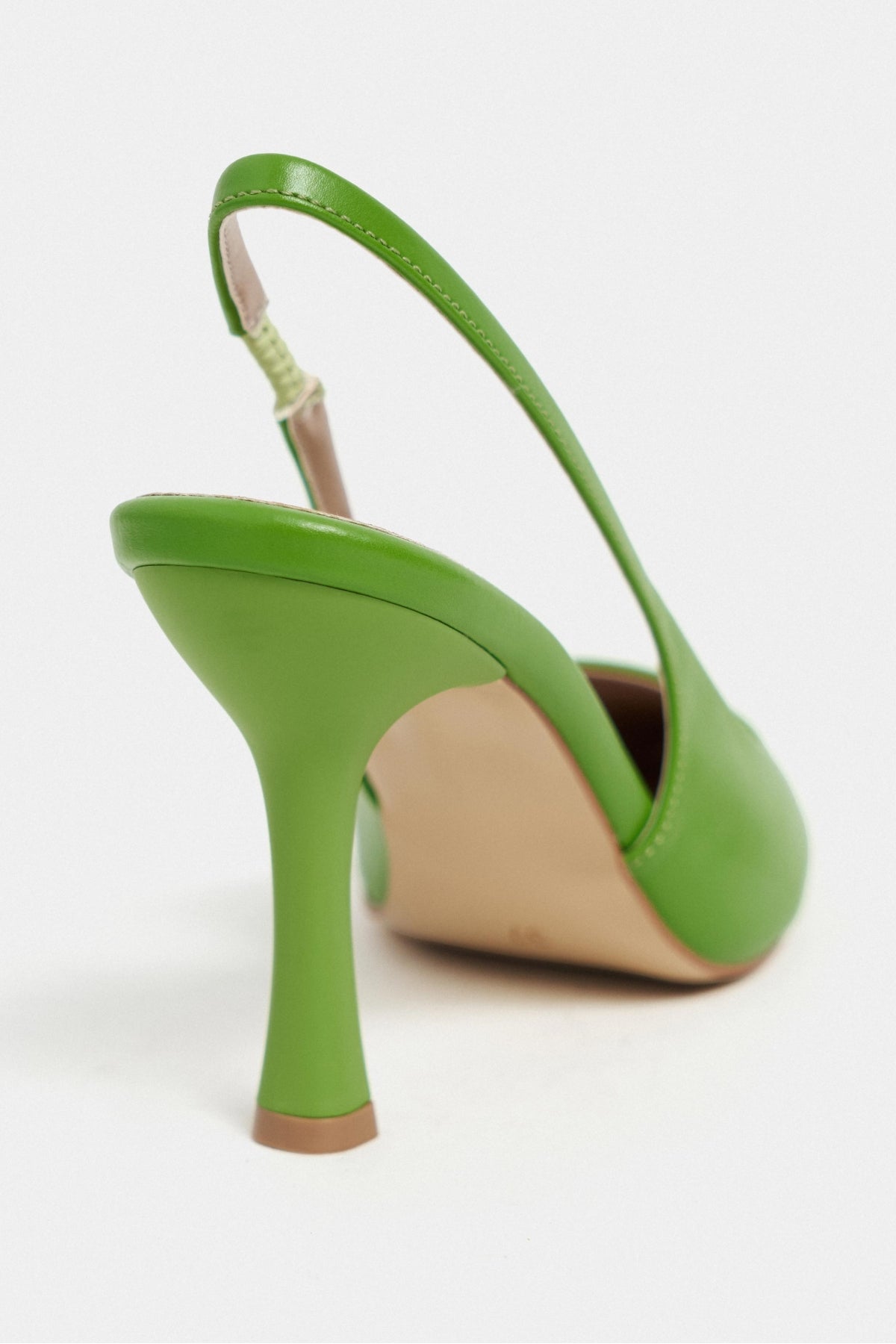 Elara Yeşil Mat Slingback V Vamp Hattı Sivri Burun Kadın Topuklu Ayakkabı