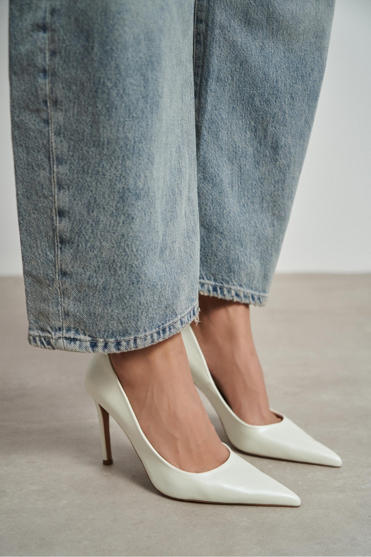 Lunara Sedef Mat Sivri Burun Kadın Stiletto