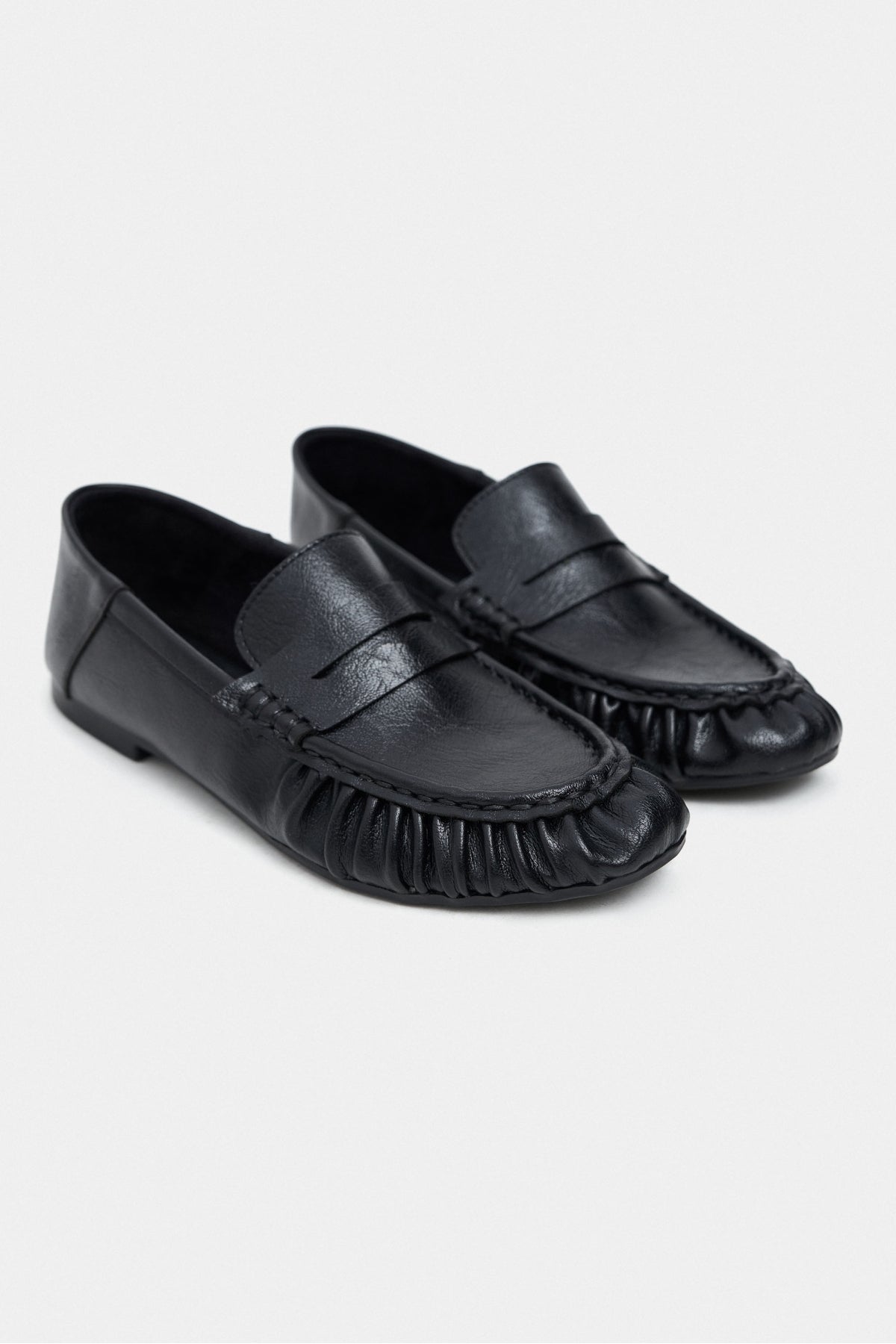 Santa Siyah Mat Düz Taban Kadın Loafer Ayakkabı